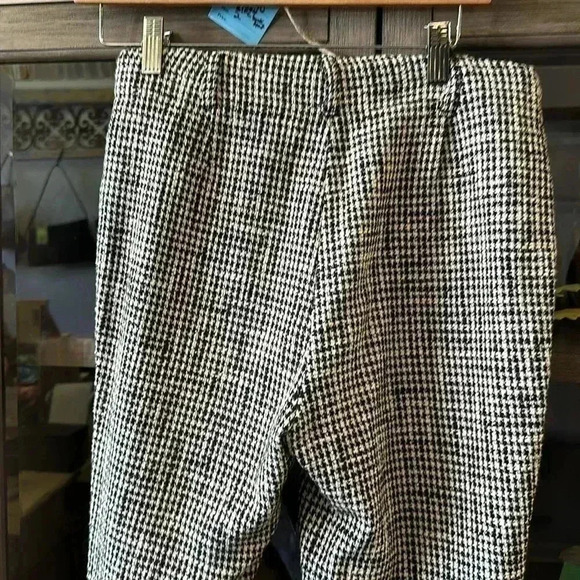 Free People Cotton Tweed  high waisted Pants with fringe on bottom Size 2 - Picture 8 of 9